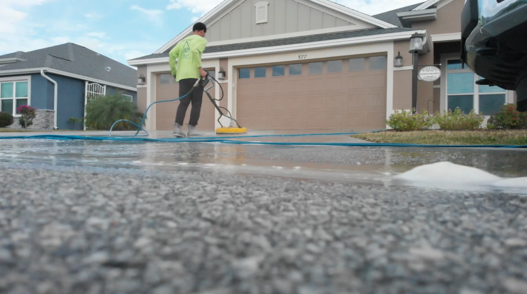 Driveway power washing